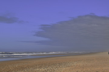 Praia e mar