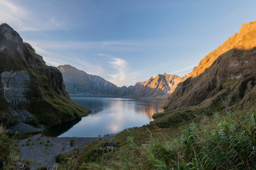 Fototapeta na wymiar Mount Pinatubo Crater Lake