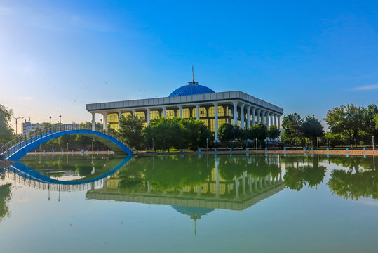 Tashkent Navoi Park 02