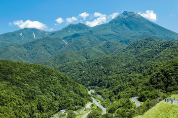 知床の山並み　北海道