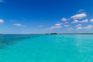 Fototapeta premium Bacalar (lagoon of the seven colors) Quintana Roo Mexico