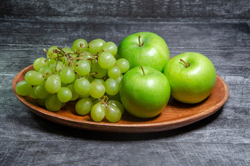 green apples in a bowl