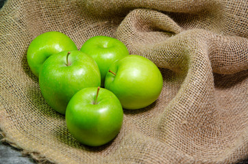 green apples in a box