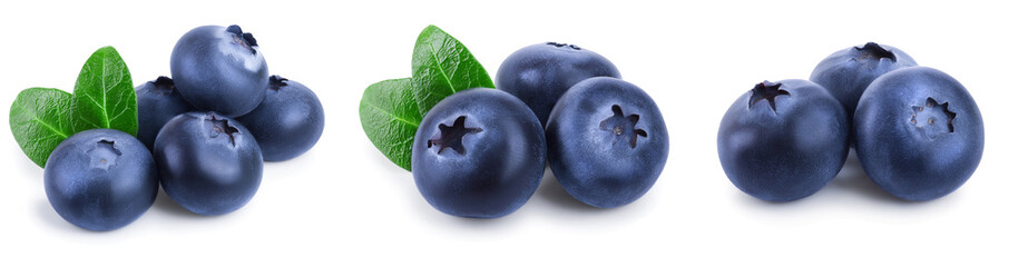 Obraz premium fresh blueberry with leaves isolated on white background closeup. Set or collection
