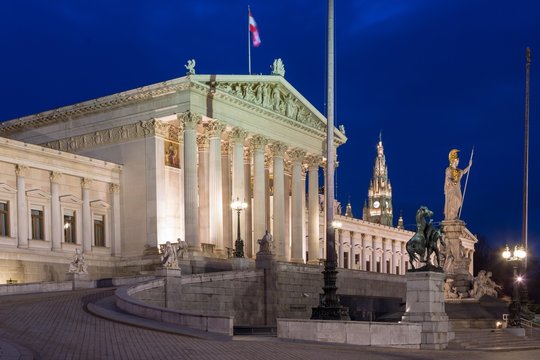 Parliament building, Austrian Parliament at dusk, Vienna, Austria, Europe