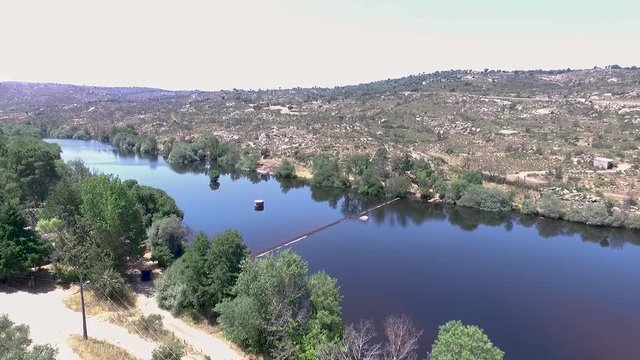 Dam Almeida, Portugal