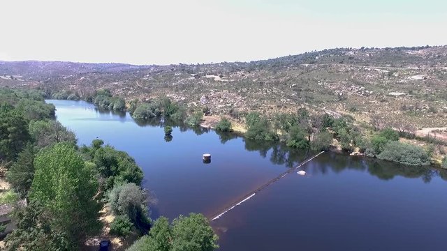 Dam Almeida, Portugal