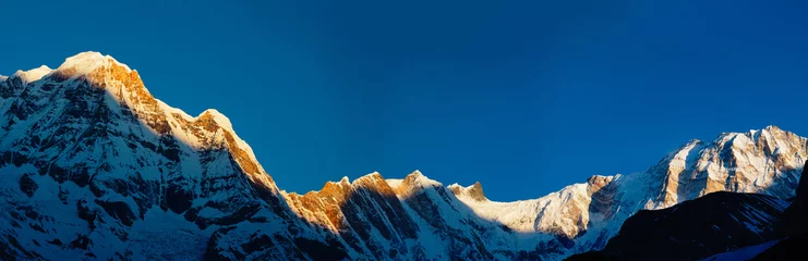 Deken met patroon Himalaya White peak Annapurna on a background of blue sky. Himalayas. Nepal
