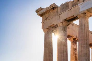 Foto op Plexiglas Zonlicht door de kolommen van het Parthenon op de Akropolis in Athene, Griekenland © lucky-photo