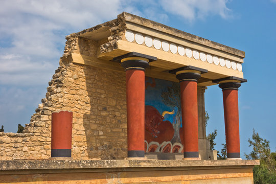 Northern entrance to the Palace of Knossos decorated with bull fresco, located near Heraklion harbor, island of Crete, Greece