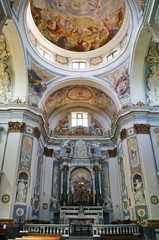 Fototapeta na wymiar Interior of the Church of the Holy Crucifix, San Miniato, Tuscany, Italy
