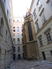 Obraz premium Austria, Vienna, exquisite architecture of stone walls of buildings.