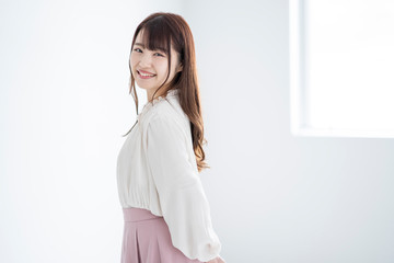 女性