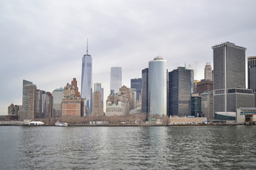 Fototapeta na wymiar Manhattan from the Staten Island ferry. 