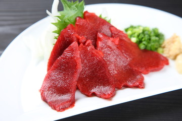 horse meat sashimi slices