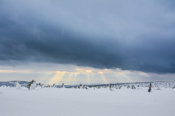 piękny zimowy krajobraz, Sudety