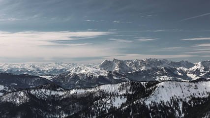 Schneelandschaft in den Alpen