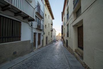 Fototapeta na wymiar Streets through the medieval village of Morella