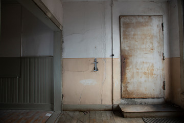 Lost Place Tür3