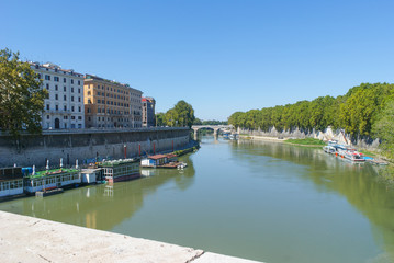 Obraz premium Canal Rome Italy