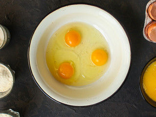 raw eggs, cooking process (ingredients). food background. copy space