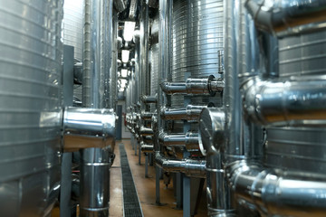 Chrome-plated pipes and tanks in the production