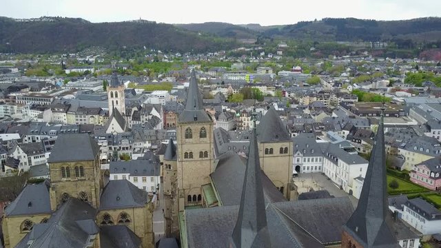 trier 4 k video