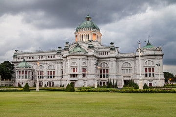 Fototapeta premium Ananta Samakhom Throne Hall in Bangkok