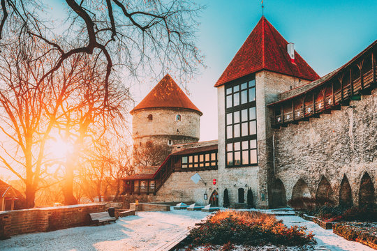 Tallinn, Estonia. Former Prison Tower Neitsitorn In Old Tallinn. Medieval Maiden Tower At Winter Sunrise In Sunny Morning