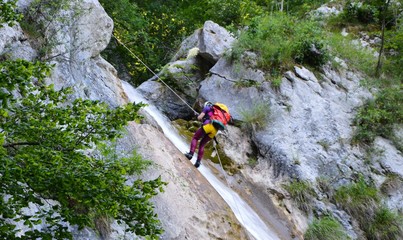 Cascade Saint Vincent de Mercuze- Descente en rappel-2