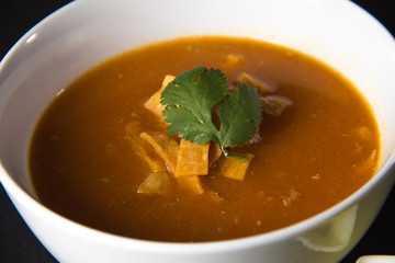 sopa azteca