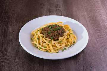 spaghetti with tomato sauce