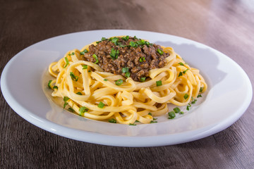 spaghetti with tomato sauce