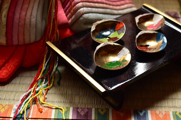 貝合わせと雛人形