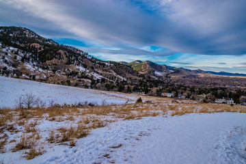 Fototapeta na wymiar Beautiful Sunset Hike on the Flatirons in Boulder, Colorado