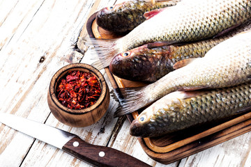 Raw fish with spices