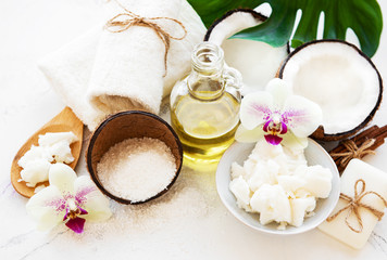 Obraz na płótnie Canvas Coconut natural spa ingredients