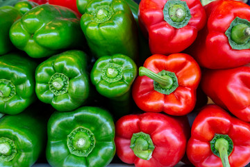 Green and red bell peppers paprika mix 