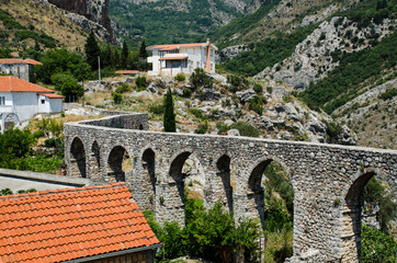 Fototapeta na wymiar Montenegro, Bar, aqueduct
