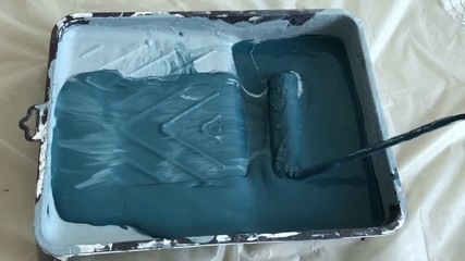 Wall Painting bucket royal green blue tools