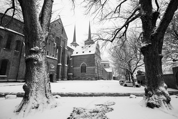 Snow Dom Kirke