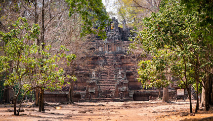 Fototapeta na wymiar Phimean Akas temple in Angkor, Cambodia