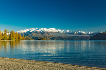 Morning view of Lake Wanaka and Buchanan Peaks, New Zealand, south island