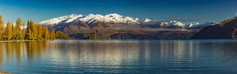 Morning view of Lake Wanaka and Buchanan Peaks, New Zealand, south island