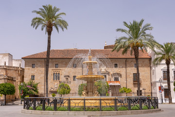 Obraz premium Fountain of Spanish Square of Merida. Spain