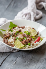 Pho Bo Vietnamesische Suppe