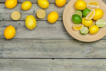 Fototapeta na wymiar fresh lemons on wooden table.