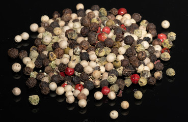 Peppercorn. Black. Mixed. Color. Cooking. Spice