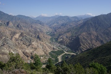 very nice village on the edge of the river. yusufeli/artvin/turkey