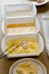 Bowls for cutting cuttings.